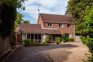 Photo 30- click for photo gallery